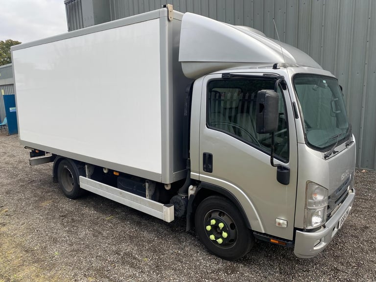 2018/68 ISUZU TRUCKS FORWARD N65.150 AUTO DUAL TEMP FRIDGE VAN