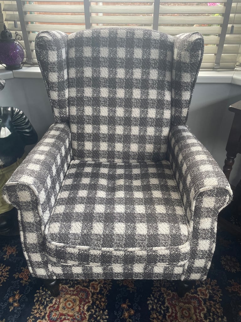 Chair and Storage foot stool (COLLECTION ONLY)