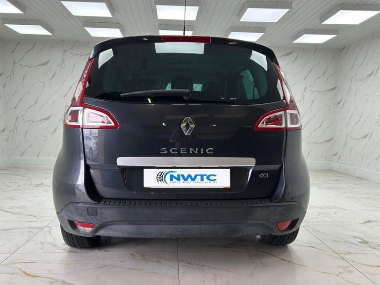 2011 Renault Scenic 1.5 dCi 110 Dynamique TomTom 5dr MPV DIESEL Manual