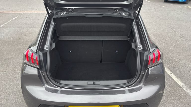 2022 Peugeot 208 1.2 PureTech 100 Allure Premium + 5dr Petrol Hatchback Hatchback Petrol Manual