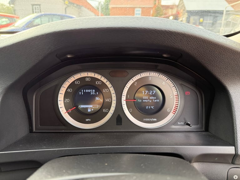 2010 Volvo S60 D5 [205] SE Lux 4dr SALOON Diesel Manual