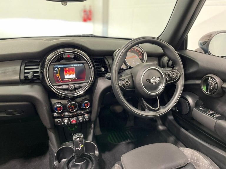 2018 MINI Convertible 1.5 Cooper II 2dr Auto CONVERTIBLE PETROL Automatic