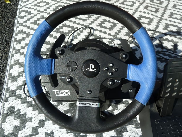 THRUSTMASTER T150 RACING WHEEL