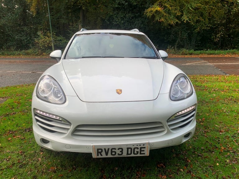 PORSCHE CAYENNE D V6 TIPTRONIC White Auto Diesel, 2013