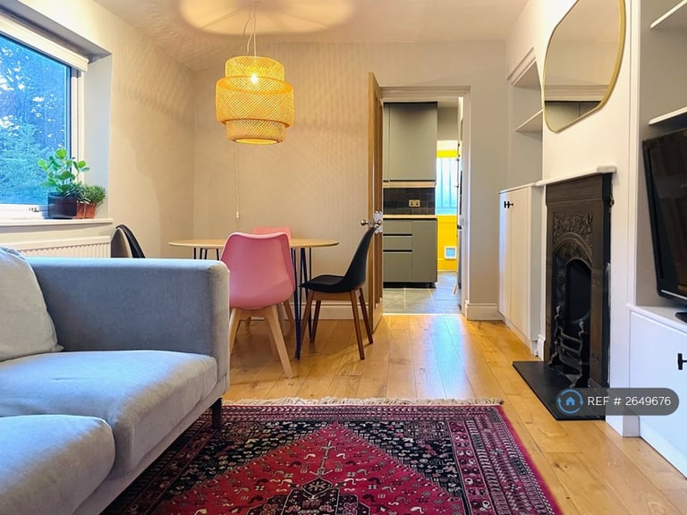 2 bedroom flat in Antill Road, London, E3 (2 bed) (#2649676)