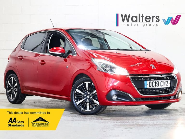 2019 Peugeot 208 1.2 PureTech 82 Tech Edition 5dr [Start Stop] HATCHBACK PETROL Manual