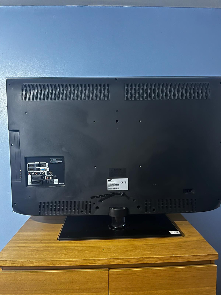 40 inch Samsung TV in Surrey Quays, London Gumtree