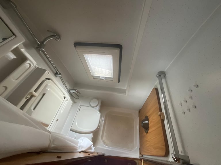 I H Savannah Irmao, 2002, 2 Berth, 2 Belts