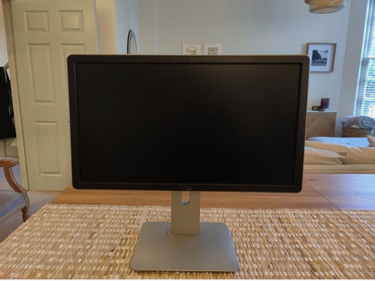 image for Dell monitor- great condition 