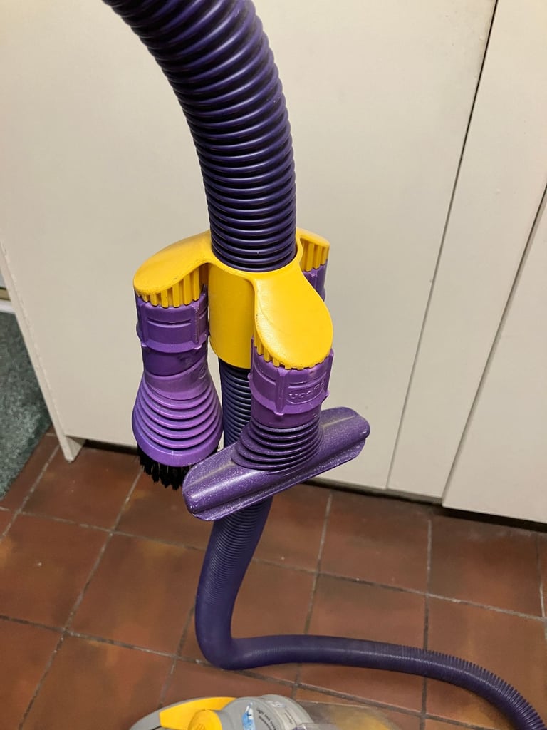 Dyson DC41 Animal Upright Vacuum Cleaner