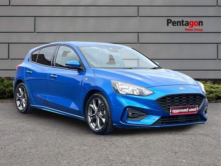 image for  Ford Focus 1.0t Ecoboost St Line Hatchback 5dr Petrol Manual Euro 6 s/s 125 Ps