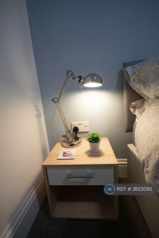 3 bedroom house in Camborne, Camborne, TR14 (3 bed) (#2623093)