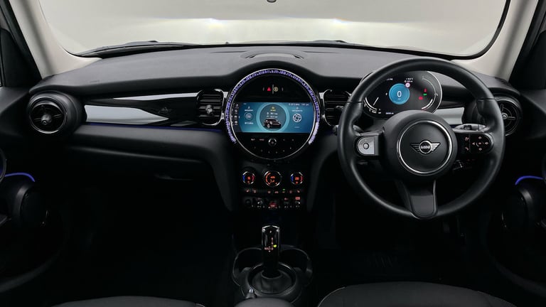 2024 MINI Hatch 5-Door Hatch Cooper Classic Hatchback Petrol Automatic