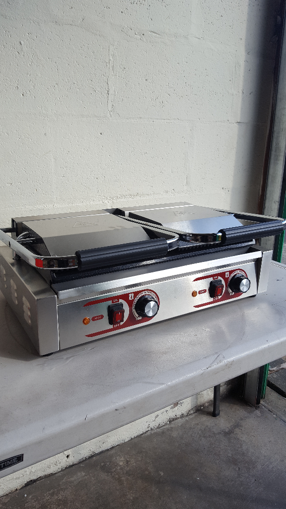 Commercial Double Large Panini Toastie, Baguette press Grill machine