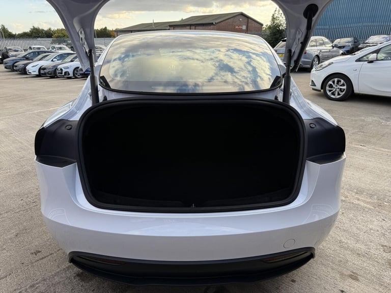 2024 Tesla Model 3 (Dual Motor) Long Range Saloon 4dr Electric Auto 4WDE (306 ps) Saloon Electric...