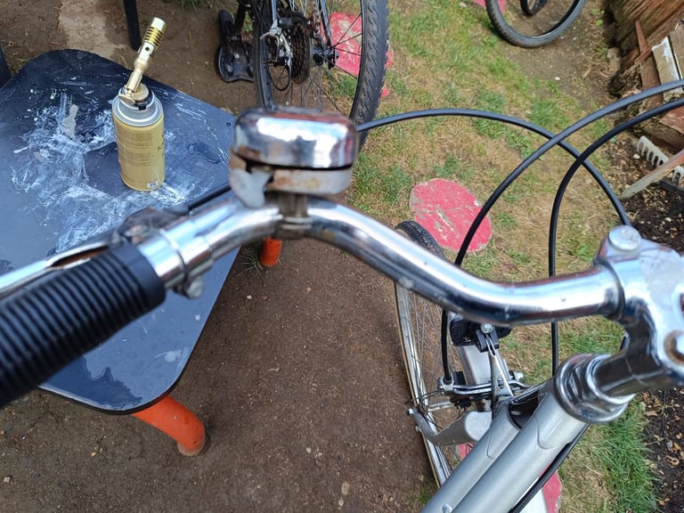 Raleigh ladies bicycle 