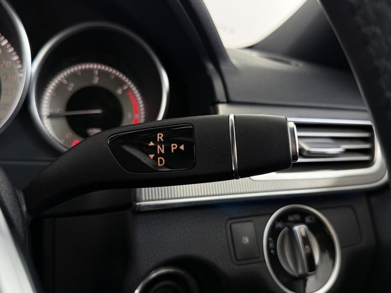 2015 Mercedes-Benz E Class 2.1 E220 BlueTEC AMG Night Edition G-Tronic+ Euro 6 (s/s) 5dr Estate D...