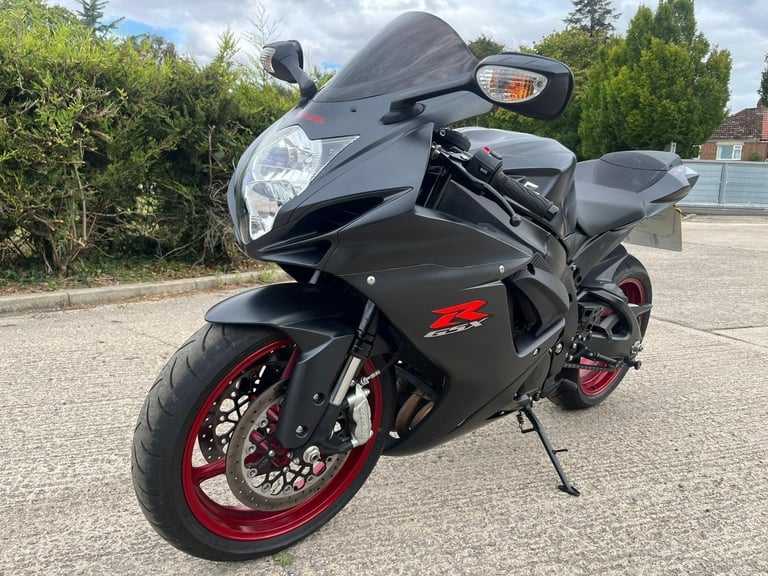 2017 17 SUZUKI GSXR 600 L7 GSXR600 SPORTS 600 SUPERSPORT BLACK - 5k MILES ONLY