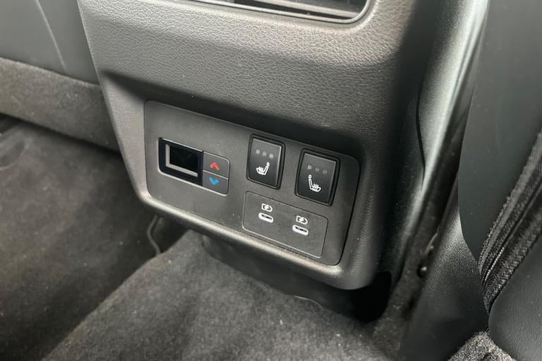 2025 Nissan X-Trail 1.5 E-Power E-4orce 213 N-Trek 5dr [7 Seat] Auto Automatic Station Wagon Hybr...