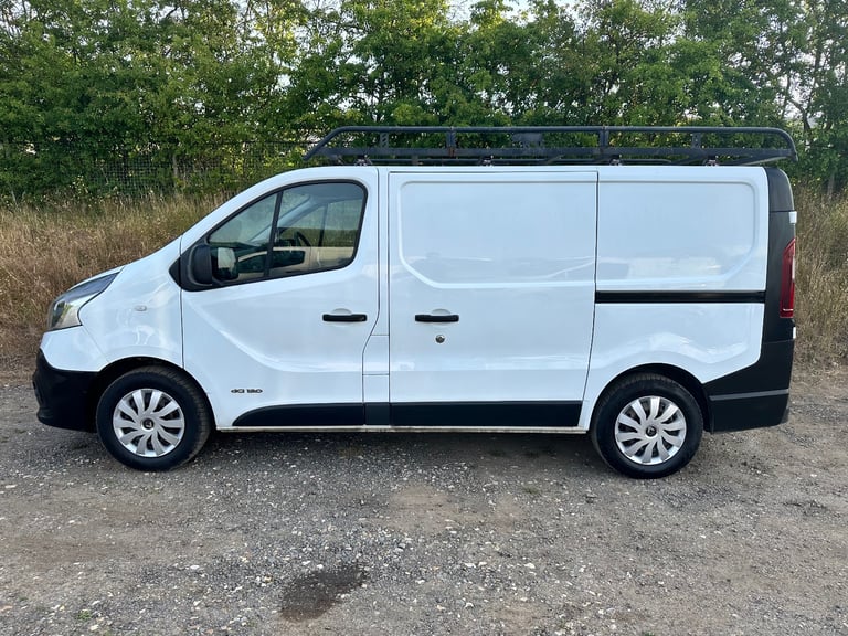 *EURO 6* RENAULT TRAFIC 1.6 DCI DIESEL 2017 17-REG FULL SERVICE HISTORY DRIVES EXCELLENT
