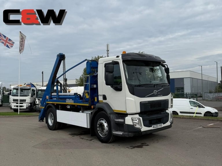 2020 (20) FL 250 18T 4x2 Skip Loader - 163,000Kms