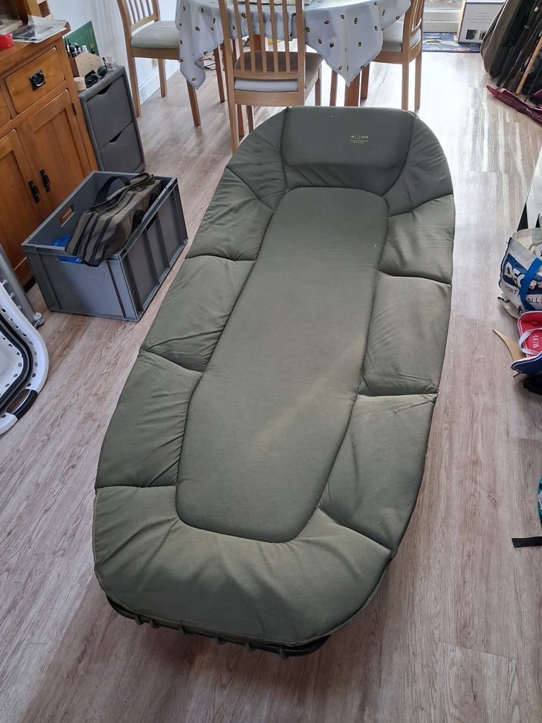 Fox bed chair