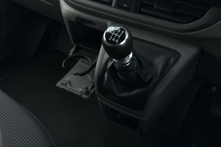 2025 Volkswagen Transporter 2.0 TDI 110 Commerce Plus Van Van DIESEL Manual