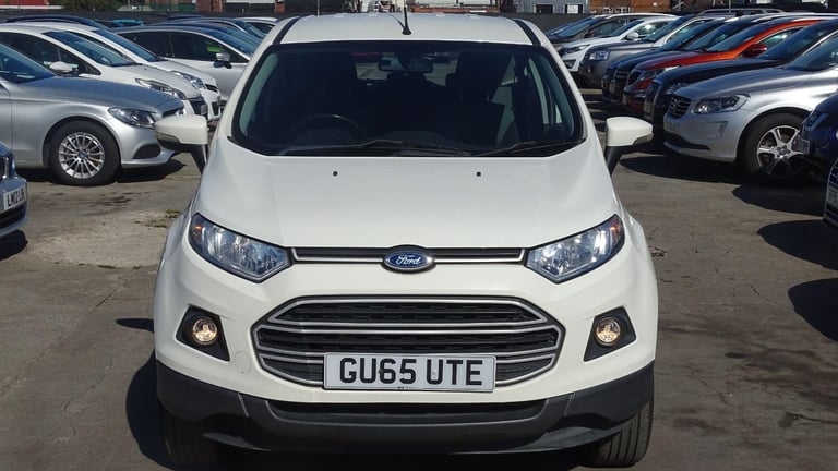 FORD ECOSPORT 1.5 Zetec 2015