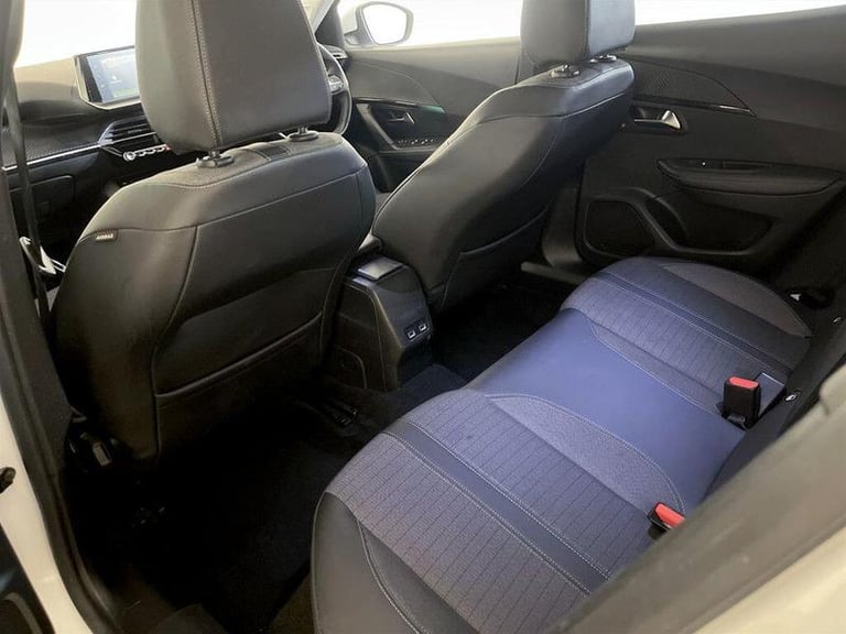 2021 Peugeot 2008 1.5 BlueHDi Allure Euro 6 (s/s) 5dr Manual SUV Diesel Manual