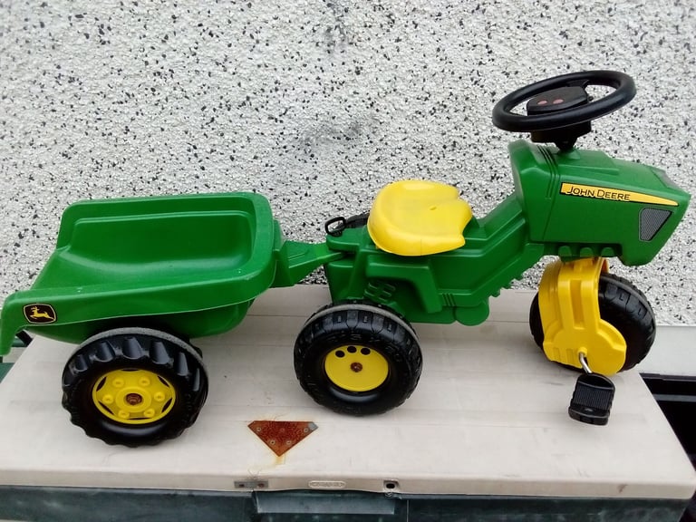 image for Rolly Toys John Deere Tractor And Trailer 