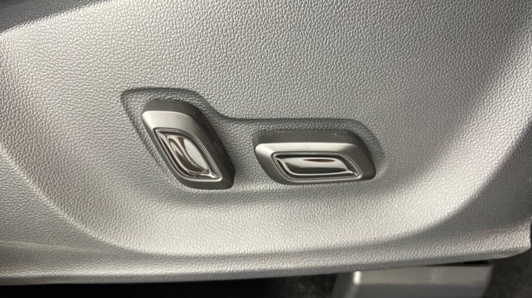 2024 MG MG ZS 1.0T Exclusive Hatchback Petrol Manual