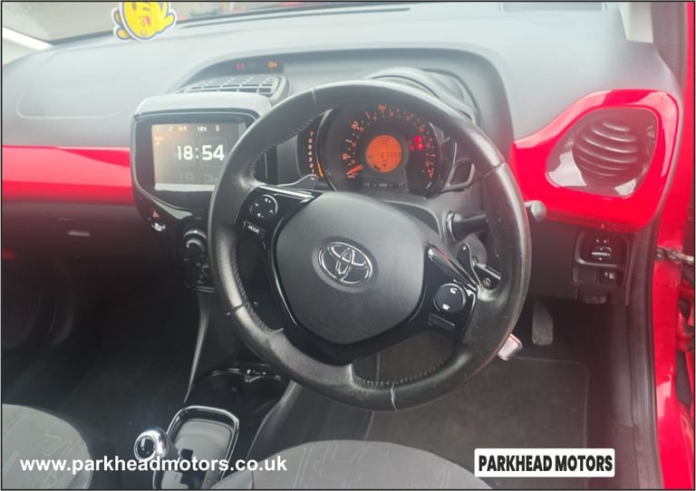 Toyota, AYGO, Hatchback, 2015, Semi-Auto, 998 (cc), 5 doors
