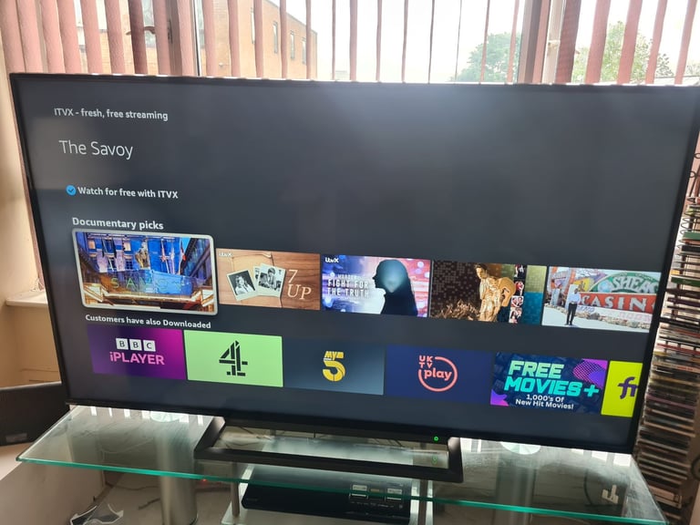 TOSHIBA 65 INCH SMART 4K UHD HDR LED FIRE TV WITH WIFI, FREEVIEW & FREESAT HD 