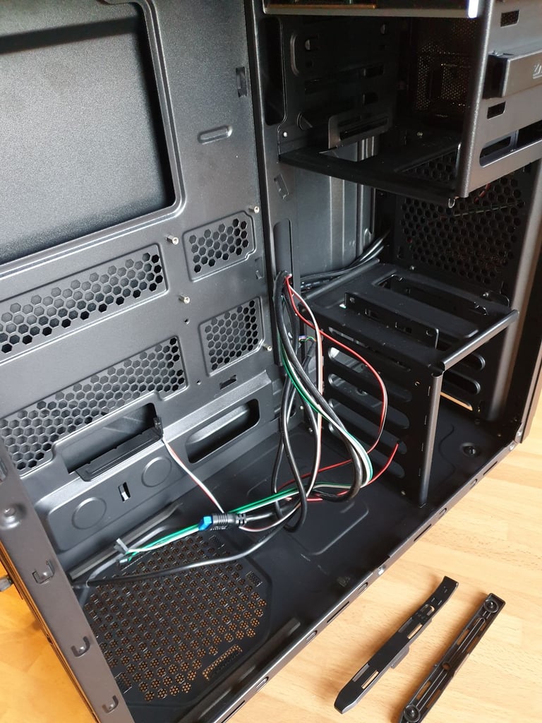 Black ATX PC Case Zalman Z1