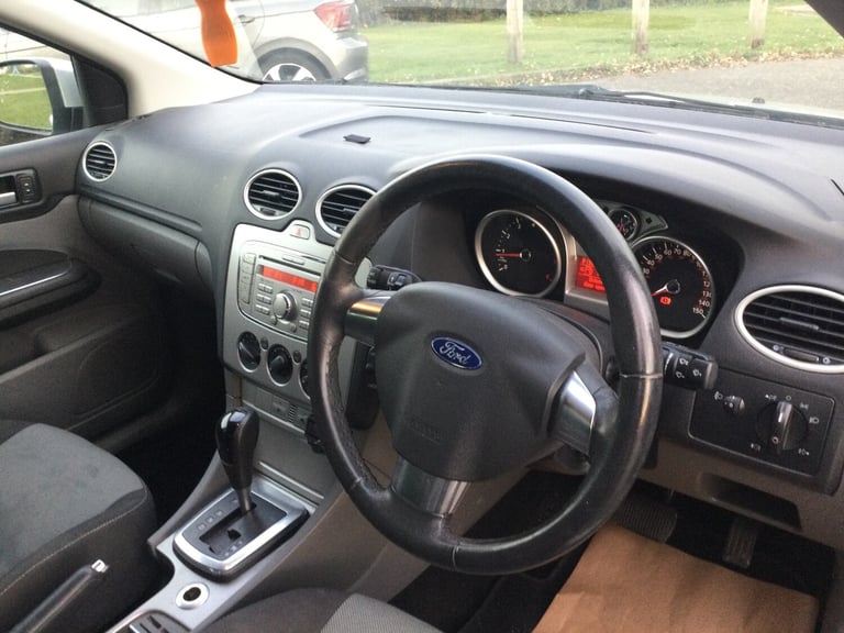 2008 Ford Focus 1.6 Zetec 5dr Auto ESTATE Petrol Automatic