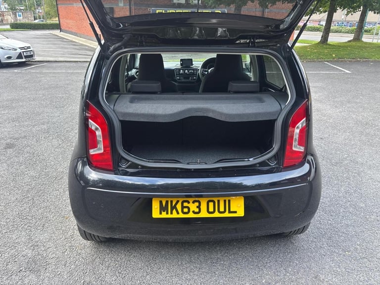 VOLKSWAGEN UP 1.0 High up! 2013