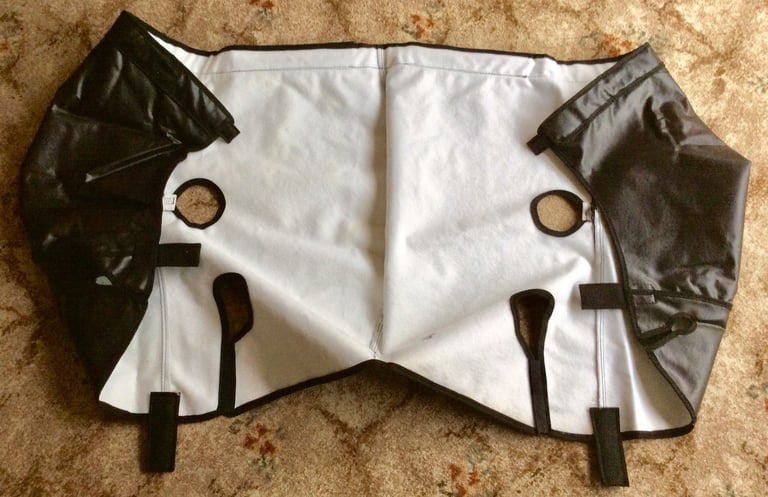Volkswagen Karmann Ghia Bra/nose protector 