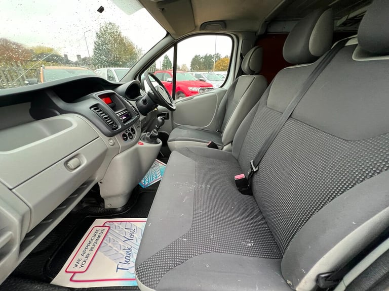 2010 Vauxhall Vivaro 2.0 2700 CDTi Panel Van 4dr Diesel Manual FWD L1 (215 g/km, 113 bhp) Panel V...