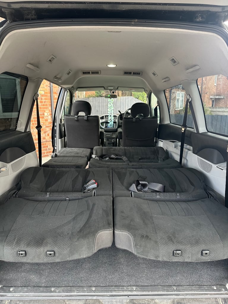 Mitsubishi Delica 4x4 2006, 2997 (cc)