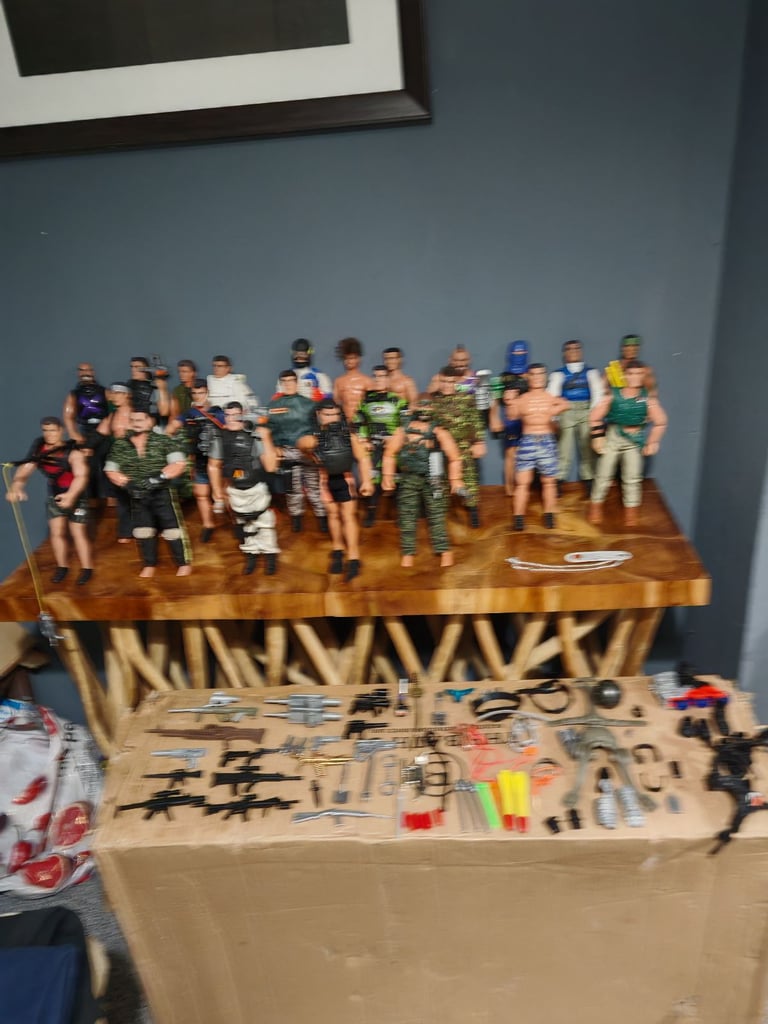 image for JOBLOT ACTION MAN FIGURES 90S AND ACCESSORIES 