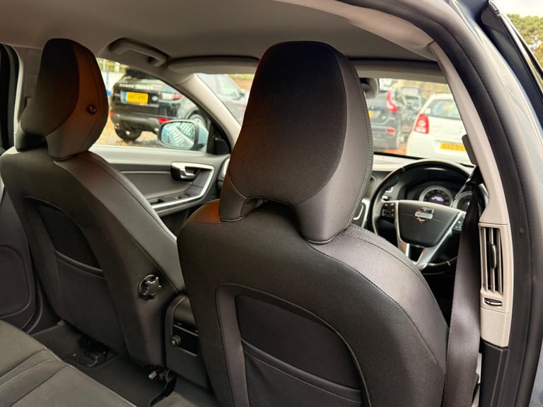 2011 Volvo S60 2.0 D3 SE Geartronic Euro 5 4dr SALOON Diesel Automatic