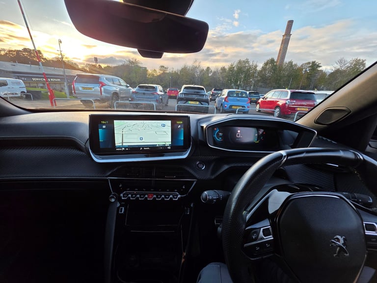 Peugeot, 2008, Hatchback, 2023, Other, 1 (cc), 5 doors