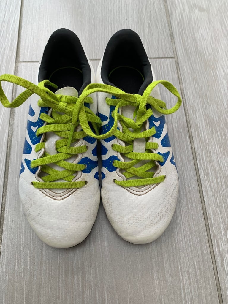 Adidas kids football boots 
