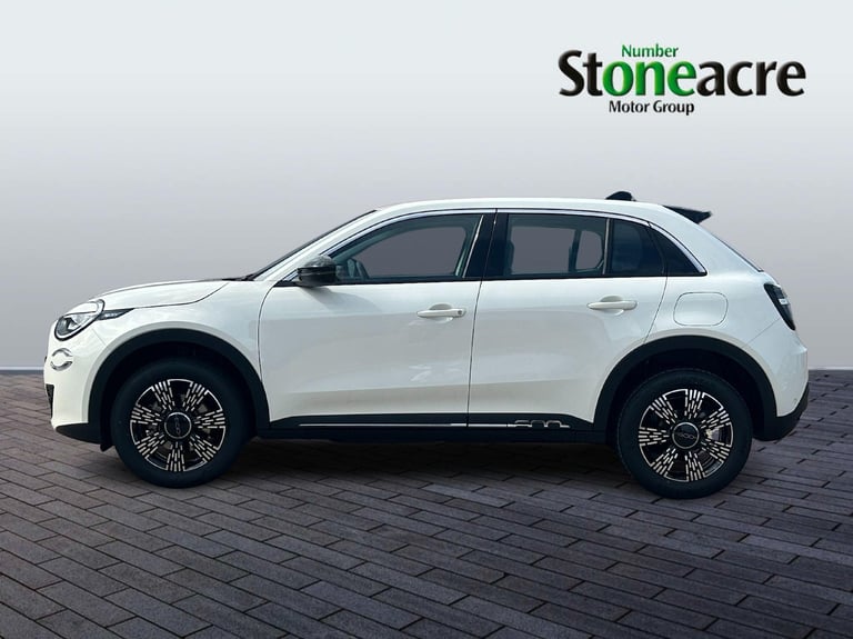 2025 Fiat 600 1.2 MHEV SUV 5dr Petrol Hybrid e-DCT Euro 6 (s/s) (100 ps) HATCHBACK Petrol/Electri...