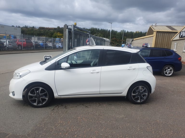 2014 Hyundai i30 1.6 CRDi Blue Drive Active 5dr HATCHBACK Diesel Manual