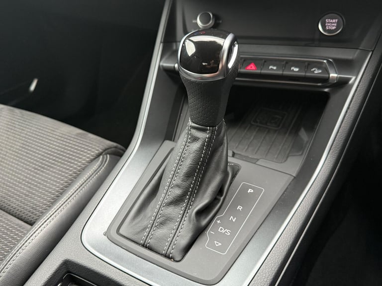  Audi Q3 2.0 TFSI 40 Vorsprung SUV 5dr Petrol S Tronic quattro Euro 6 (s/s) (190 ps) Petrol Autom...