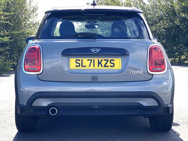 2021 MINI Hatch 1.5 Cooper Classic Auto 3dr - Apple CarPlay &amp; Sat Nav &amp; Cruise Control HA...
