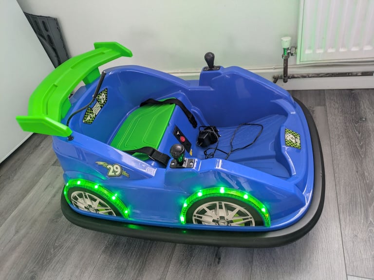Blue bumper car 