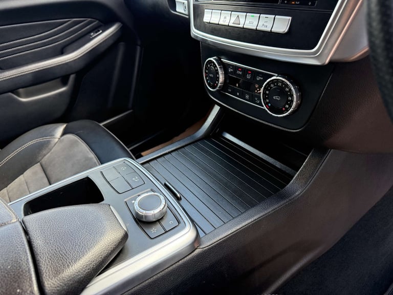 2013 Mercedes-Benz M Class 2.1 ML250 AMG Sport Bluetec Auto 4WD 5dr SUV Diesel Automatic