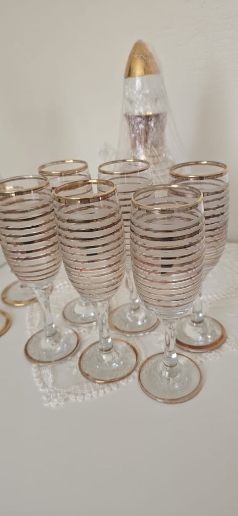 image for  2 Glass Cup Sets